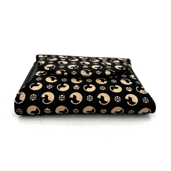 INDENYA Black Beige Cat Pattern Sarasa Japanese Small Leather Compact Wallet - Picture 3 of 10